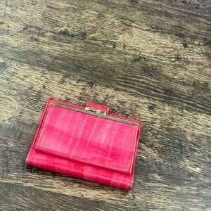 Rolfs Pink Wallet Compact Frame Design